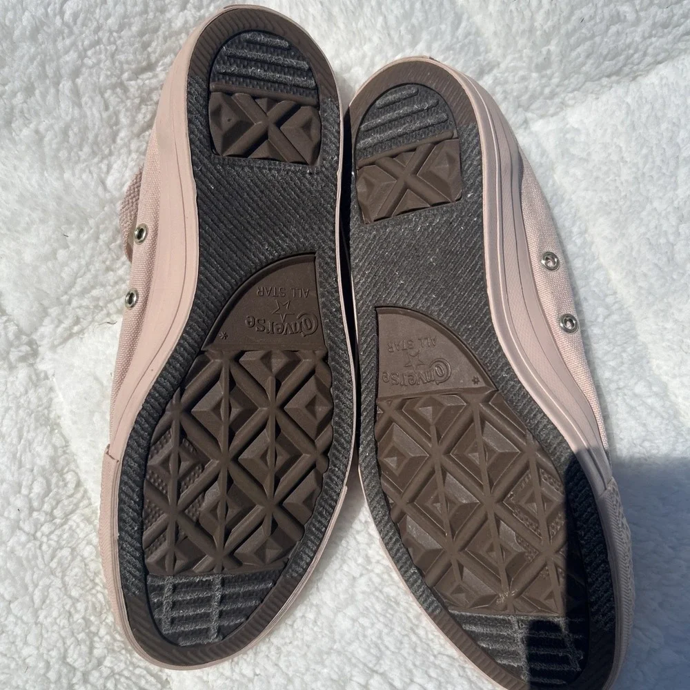 Converse All Star Canvas Low Top Pink Gold Women's‎ Size US 7.5